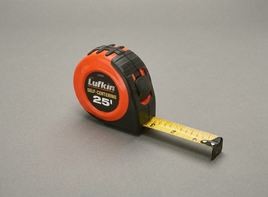 Lufkin Self-Centering 25' Tape